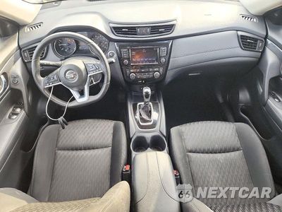 Zdjęcie 8 z 13 samochodu: 2019 NISSAN ROGUE SV VIN:KNMAT2MV0KP555487 - miniatura