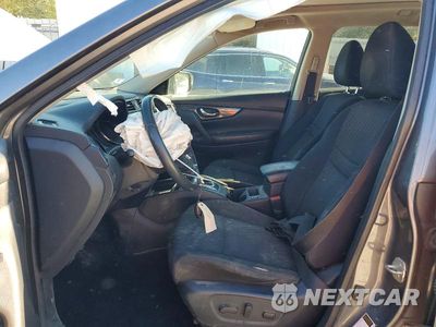 Zdjęcie 7 z 13 samochodu: 2017 NISSAN ROGUE SV VIN:5N1AT2MV9HC829118 - miniatura