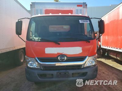 Piąte zdjęcie samochodu w środku: 2018 HINO 195 BOX TRUCK VIN:JHHSDM2H1JK006335 - miniatura