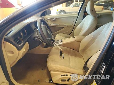 Zdjęcie 7 z 12 samochodu: 2012 VOLVO S60 T5 VIN:YV1622FS4C2122601 - miniatura