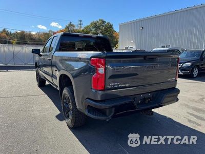 Drugie zdjęcie samochodu z przodu: 2020 CHEVROLET SILVERADO K1500 TRAIL BOSS CUSTOM VIN:1GCRYCEH5LZ292938 - miniatura