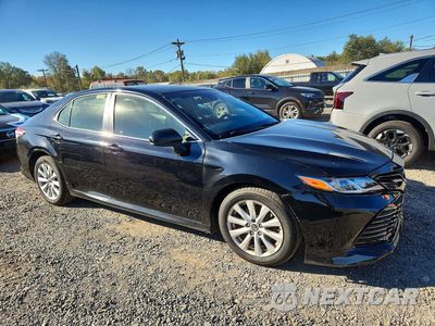 Czwarte zdjęcie samochodu z boku: 2018 TOYOTA CAMRY LE VIN:JTNB11HK1J3020528 - miniatura