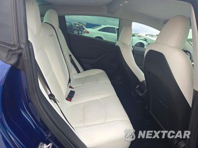 Zdjęcie 10 z 12 samochodu: 2023 TESLA MODEL 3 VIN:5YJ3E1EAXPF688185 - miniatura