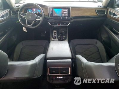 Zdjęcie 8 z 13 samochodu: 2025 VOLKSWAGEN ATLAS SE VIN:1V2HR2CA6SC573493 - miniatura