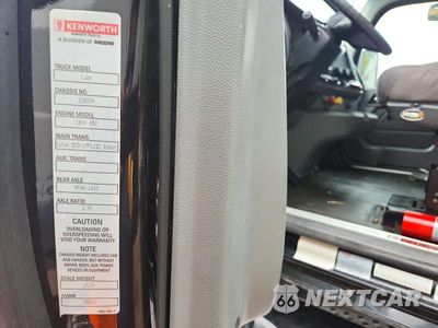 Zdjęcie 13 z 14 samochodu: 2019 KENWORTH CONSTRUCTION T680 VIN:1XKYD49X7KJ238394 - miniatura