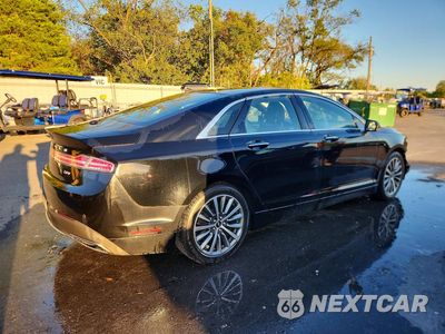 Trzecie zdjęcie samochodu z tyłu: 2018 LINCOLN MKZ PREMIERE VIN:3LN6L5A92JR607381 - miniatura