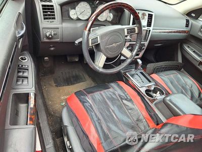 Zdjęcie 8 z 12 samochodu: 2008 CHRYSLER 300C VIN:2C3KK63H88H259452 - miniatura