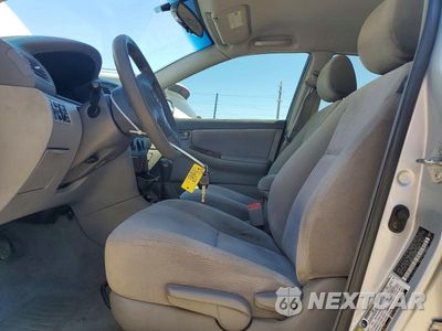 Zdjęcie 7 z 12 samochodu: 2006 TOYOTA COROLLA LE VIN:2T1BR30E46C627553 - miniatura