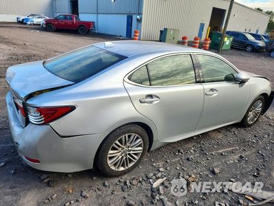 Trzecie zdjęcie samochodu z tyłu: 2015 LEXUS ES 350 VIN:JTHBK1GG6F2201182 - miniatura