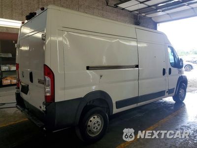 Trzecie zdjęcie samochodu z tyłu: 2018 RAM PROMASTER 2500 DELIVERY VAN VIN:3C6TRVDG0JE110974 - miniatura