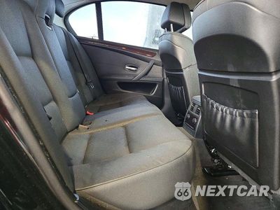 Zdjęcie 10 z 12 samochodu: 2009 BMW 528 I VIN:WBANU53579C123754 - miniatura