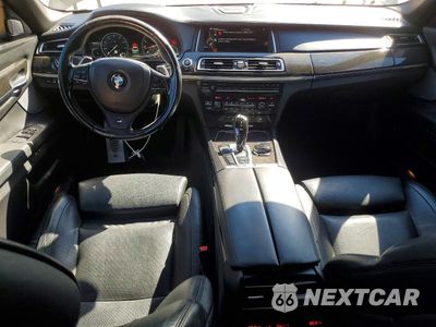 Zdjęcie 8 z 12 samochodu: 2015 BMW 750 LXI VIN:WBAYF8C57FD655133 - miniatura