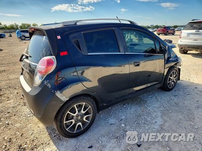 Trzecie zdjęcie samochodu z tyłu: 2013 CHEVROLET SPARK 2LT VIN:KL8CF6S98DC522057 - miniatura