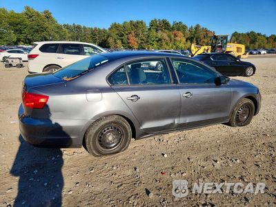 Trzecie zdjęcie samochodu z tyłu: 2013 VOLKSWAGEN JETTA BASE VIN:3VW2K7AJ7DM258549 - miniatura