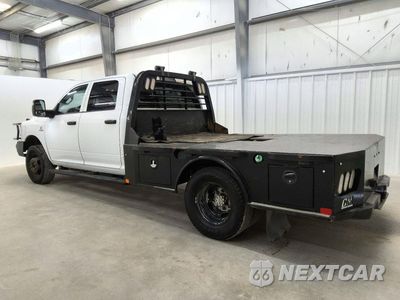 Drugie zdjęcie samochodu z przodu: 2024 RAM 3500 VIN:3C7WRTCL1RG110493 - miniatura