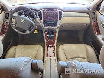 Zdjęcie 8 z 13 samochodu: 2006 TOYOTA HIGHLANDER LIMITED VIN:JTEEP21A960151718 - miniatura
