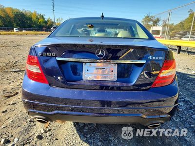 Zdjęcie 6 z 12 samochodu: 2014 MERCEDES-BENZ C 300 4MATIC VIN:WDDGF8AB0EG221923 - miniatura