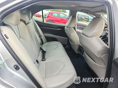 Zdjęcie 10 z 12 samochodu: 2022 TOYOTA CAMRY HYBRID SE VIN:4T1G31AK1NU592810 - miniatura