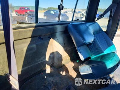 Zdjęcie 10 z 13 samochodu: 1988 TOYOTA PICKUP XTRACAB RN67 DLX VIN:JT4RN67P0J8009010 - miniatura