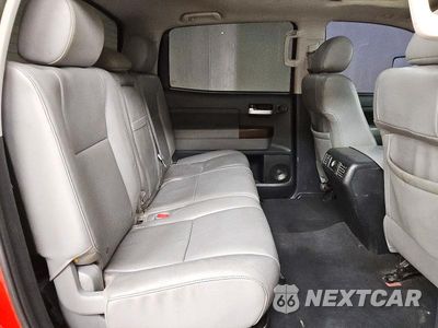 Zdjęcie 10 z 13 samochodu: 2012 TOYOTA TUNDRA CREWMAX LIMITED VIN:5TFHY5F10CX244980 - miniatura