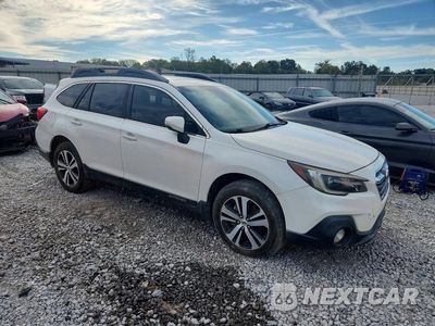 Czwarte zdjęcie samochodu z boku: 2018 SUBARU OUTBACK 3.6R LIMITED VIN:4S4BSENC0J3344331 - miniatura