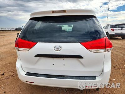 Zdjęcie 6 z 13 samochodu: 2013 TOYOTA SIENNA L 7-PASSENGER VIN:5TDZK3DC5DS391561 - miniatura