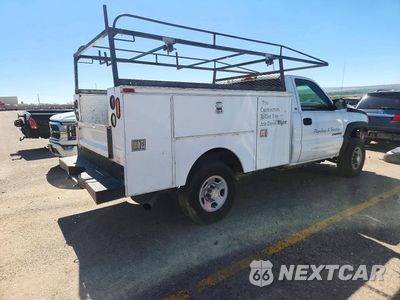 Trzecie zdjęcie samochodu z tyłu: 2001 CHEVROLET SILVERADO C2500 HEAVY DUTY VIN:1GBHC24U31Z326038 - miniatura