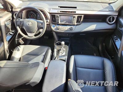 Zdjęcie 8 z 13 samochodu: 2018 TOYOTA RAV4 HV LIMITED VIN:JTMDJREV5JD157654 - miniatura