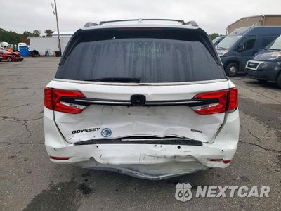 Zdjęcie 6 z 13 samochodu: 2023 HONDA ODYSSEY TOURING VIN:5FNRL6H89PB009481 - miniatura