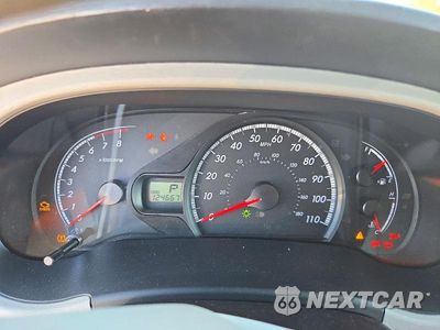 Zdjęcie 9 z 13 samochodu: 2014 TOYOTA SIENNA LE VIN:5TDJK3DC3ES089927 - miniatura