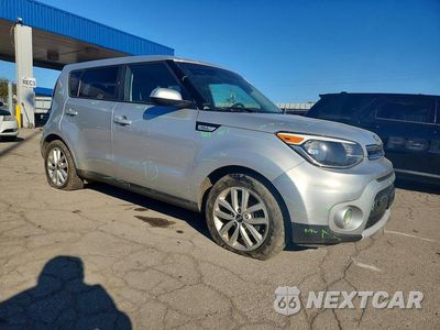 Czwarte zdjęcie samochodu z boku: 2019 KIA SOUL + VIN:KNDJP3A50K7011098 - miniatura