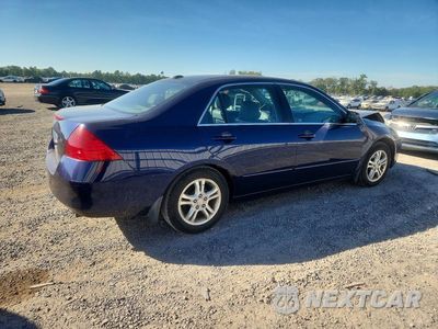 Trzecie zdjęcie samochodu z tyłu: 2007 HONDA ACCORD EX VIN:1HGCM56837A200923 - miniatura
