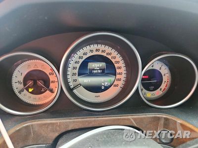 Zdjęcie 9 z 12 samochodu: 2014 MERCEDES-BENZ E 350 4MATIC VIN:WDDHF8JB9EA810623 - miniatura