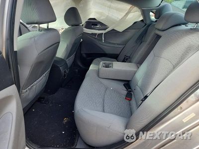 Zdjęcie 10 z 12 samochodu: 2012 HYUNDAI SONATA HYBRID VIN:KMHEC4A44CA037844 - miniatura
