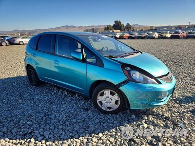 Czwarte zdjęcie samochodu z boku: 2013 HONDA FIT VIN:JHMGE8H32DC043724 - miniatura