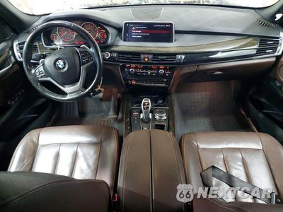 Zdjęcie 8 z 13 samochodu: 2018 BMW X5 XDRIVE35I VIN:5UXKR0C56J0X83766 - miniatura