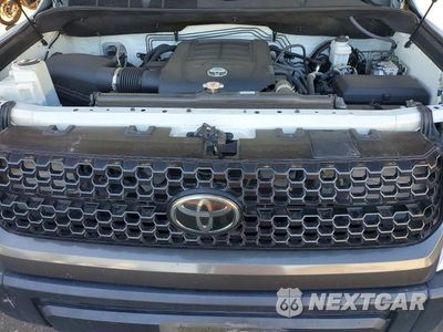 Zdjęcie 11 z 12 samochodu: 2018 TOYOTA TUNDRA SR VIN:5TFTY5F11JX010340 - miniatura