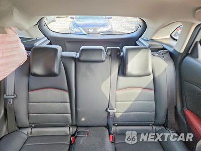 Zdjęcie 10 z 13 samochodu: 2016 MAZDA CX-3 TOURING VIN:JM1DKBC76G0119133 - miniatura