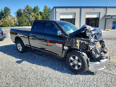 Czwarte zdjęcie samochodu z boku: 2019 RAM 1500 CLASSIC TRADESMAN VIN:1C6RR7FT4KS547469 - miniatura