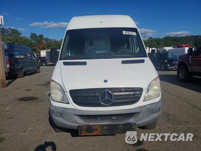 Piąte zdjęcie samochodu w środku: 2012 MERCEDES-BENZ SPRINTER 2500 DELIVERY VAN VIN:WD3PE8CB7C5672490 - miniatura