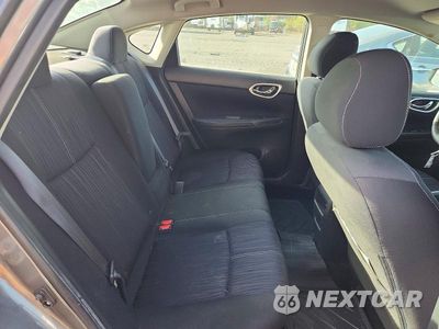 Zdjęcie 10 z 12 samochodu: 2017 NISSAN SENTRA SV VIN:3N1AB7AP3HL696423 - miniatura