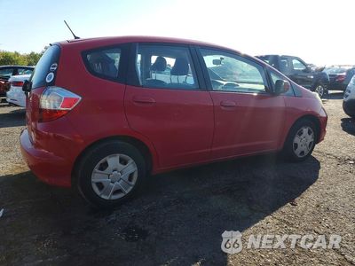 Trzecie zdjęcie samochodu z tyłu: 2013 HONDA FIT VIN:JHMGE8H32DC014983 - miniatura