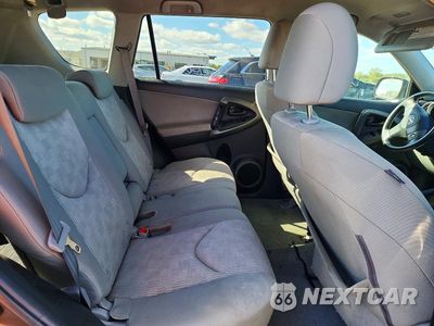 Zdjęcie 10 z 12 samochodu: 2011 TOYOTA RAV4 BASE VIN:2T3ZF4DV7BW074873 - miniatura