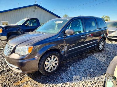 2015 CHRYSLER TOWN & COUNTRY TOURING 2C4RC1BG2FR620264 - główne zdjęcie licytacji z USA - miniatura