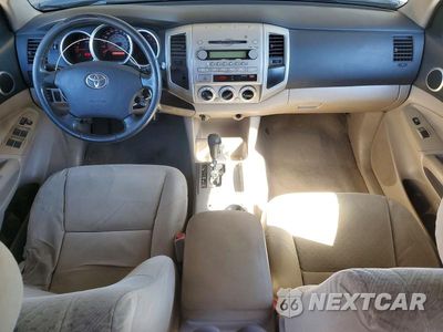 Zdjęcie 8 z 12 samochodu: 2005 TOYOTA TACOMA DOUBLE CAB PRERUNNER VIN:5TEJU62N65Z022533 - miniatura