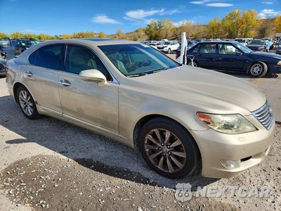 Czwarte zdjęcie samochodu z boku: 2011 LEXUS LS 460 VIN:JTHBL5EF4B5102576 - miniatura