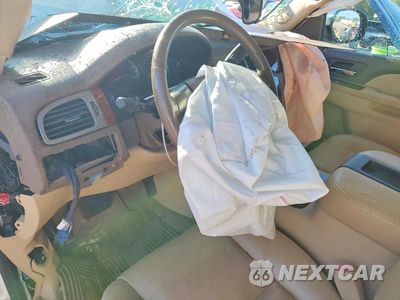 Zdjęcie 8 z 11 samochodu: 2012 CHEVROLET AVALANCHE LTZ VIN:3GNTKGE79CG145096 - miniatura