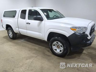 Czwarte zdjęcie samochodu z boku: 2023 TOYOTA TACOMA SR VIN:3TYRX5GN7PT080412 - miniatura