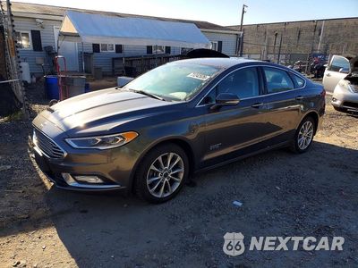 2017 FORD FUSION SE PHEV 3FA6P0PU9HR160765 - główne zdjęcie licytacji z USA - miniatura