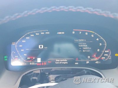 Zdjęcie 9 z 12 samochodu: 2025 BMW M8 VIN:WBSGV0C05SCU76976 - miniatura